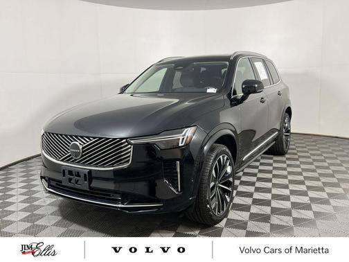 2025 Volvo XC90 B6 Plus 7-Seater