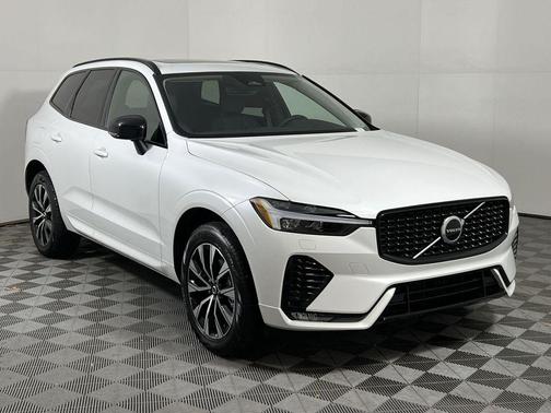 2025 Volvo XC60 B5 Core