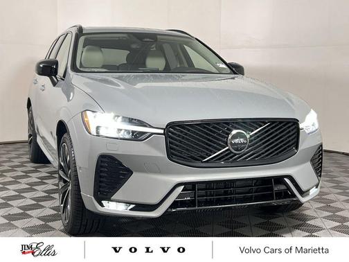 2026 Volvo XC60 B5 Ultra