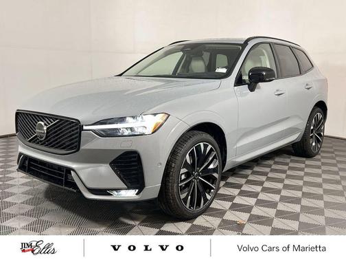 2026 Volvo XC60 B5 Ultra