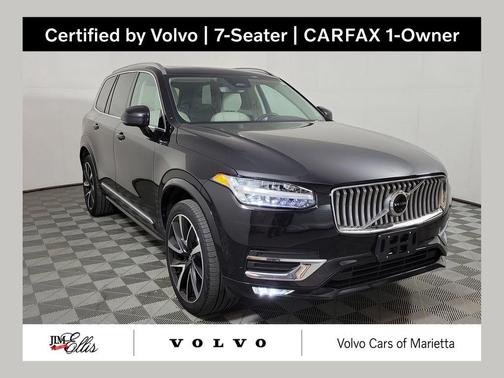 Onyx Black Metallic 2023 Volvo XC90 B6 Plus 7-Seater