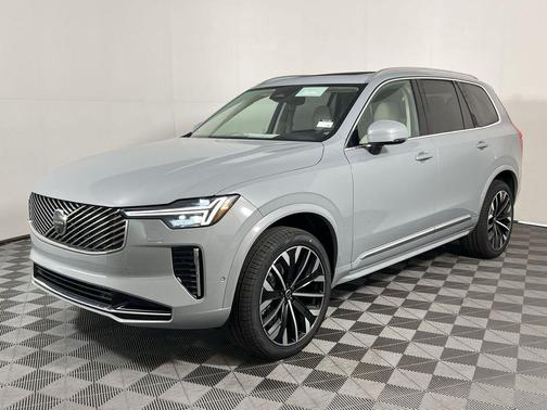2026 Volvo XC90 B6 Ultra 7-Seater