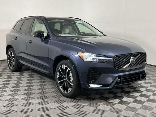 2026 Volvo XC60 B5 Ultra