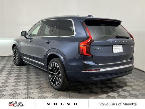 2026 Volvo XC90 B6 Plus 7-Seater