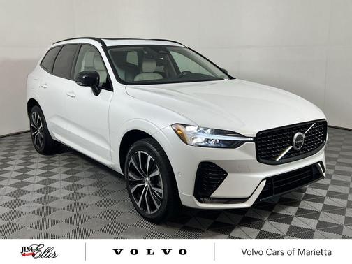 2024 Volvo XC60 B5 Plus Dark Theme