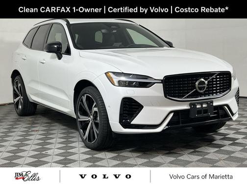 2024 Volvo XC60 Recharge Plug-In Hybrid T8 Ultimate Dark Theme