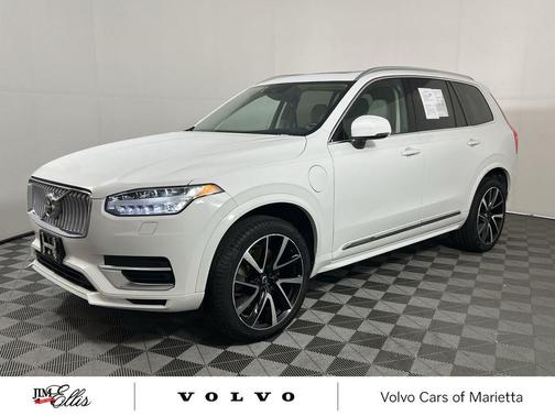 2022 Volvo XC90 Recharge Plug-In Hybrid T8 Inscription Expression 6 Passenger