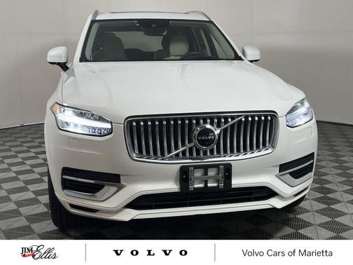 2022 Volvo XC90 Recharge Plug-In Hybrid T8 Inscription Expression 6 Passenger