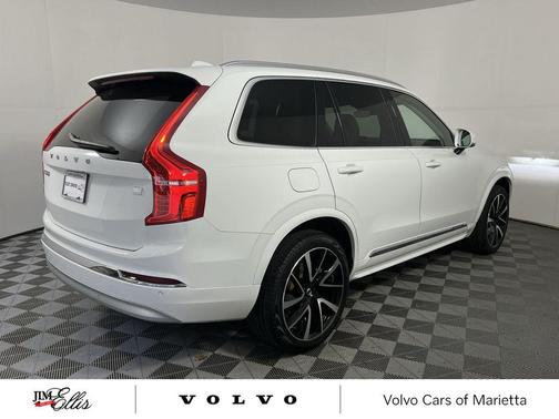 2022 Volvo XC90 Recharge Plug-In Hybrid T8 Inscription Expression 6 Passenger
