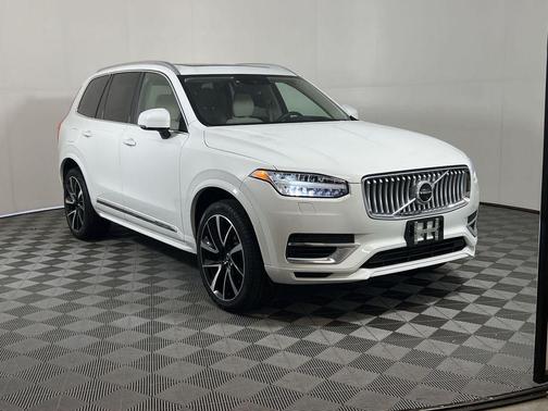 2022 Volvo XC90 Recharge Plug-In Hybrid T8 Inscription Expression 6 Passenger