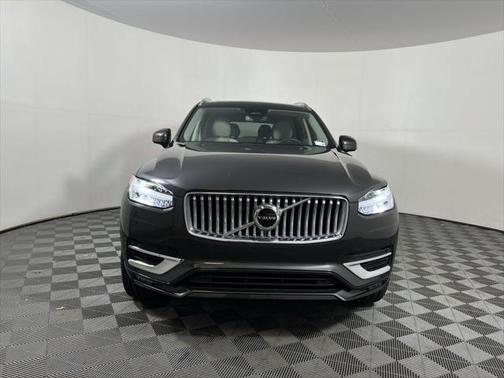 2024 Volvo XC90 B5 Core Bright Theme