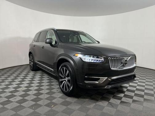2024 Volvo XC90 B5 Core Bright Theme