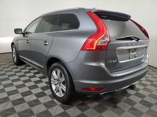 2017 Volvo XC60 T5 Inscription