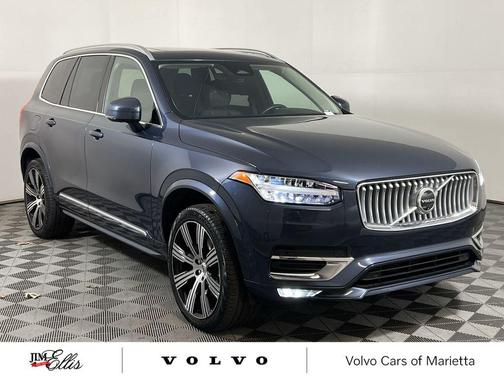 2024 Volvo XC90 B5 Plus Bright Theme