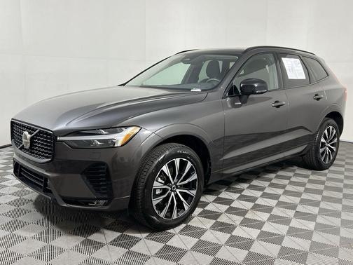 2025 Volvo XC60 B5 Core