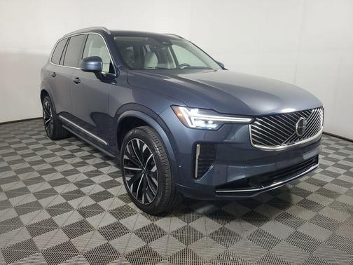 2025 Volvo XC90 Plug-In Hybrid T8 Ultra 6-Seater