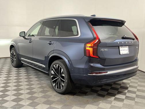 2026 Volvo XC90 B6 Ultra 7-Seater