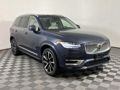 2024 Volvo XC90 B6 Plus Bright Theme 7-Seater