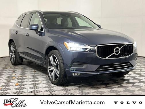 2021 Volvo XC60 T5 Momentum