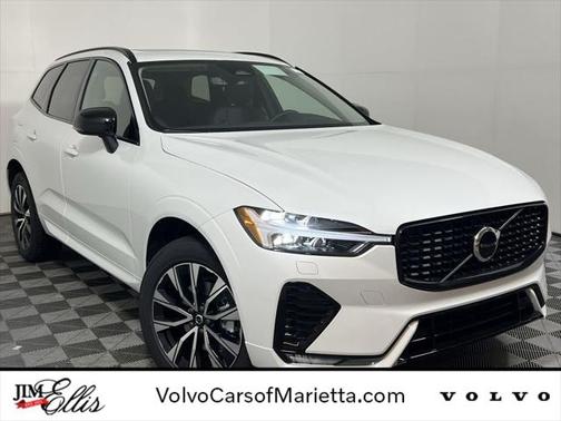 2025 Volvo XC60 B5 Core