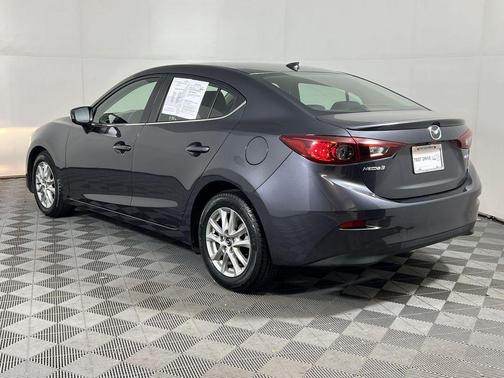 2016 Mazda Mazda3 i Touring