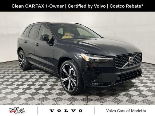 2023 Volvo XC60 B5 Ultimate Dark Theme