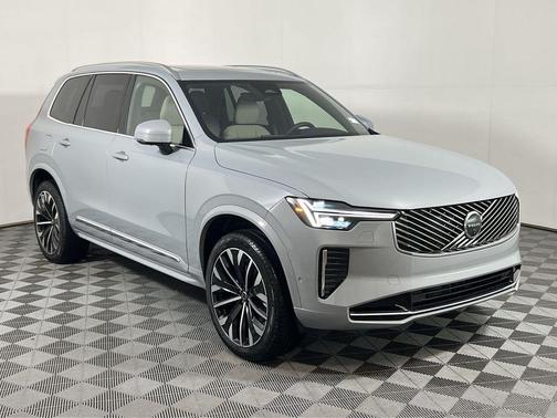 2026 Volvo XC90 B6 Plus 7-Seater