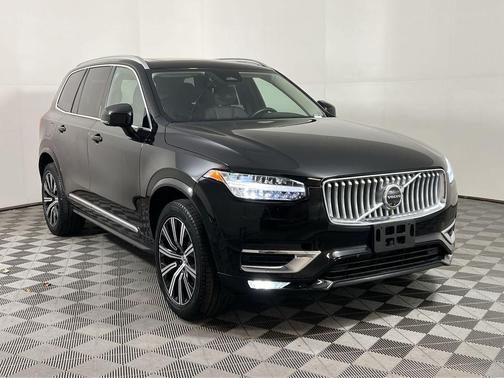 2024 Volvo XC90 B6 Plus Bright Theme 7-Seater