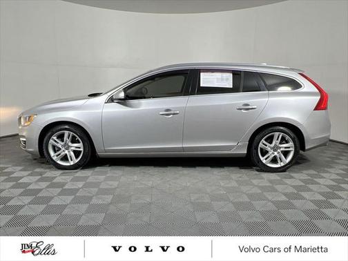 2015 Volvo V60 T5 Platinum