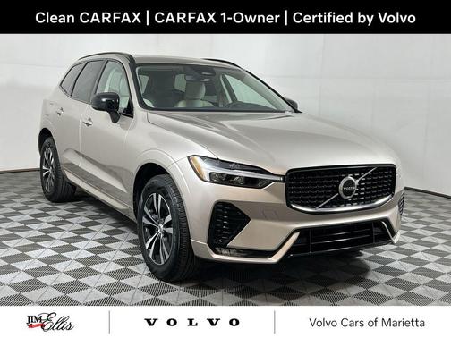 2025 Volvo XC60 B5 Core