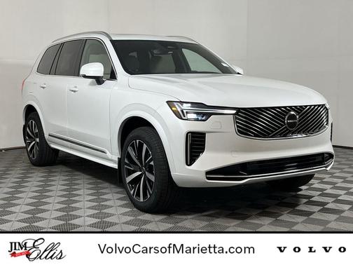 2026 Volvo XC90 B5 Core