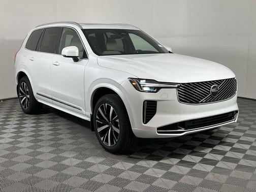 2026 Volvo XC90 B5 Core