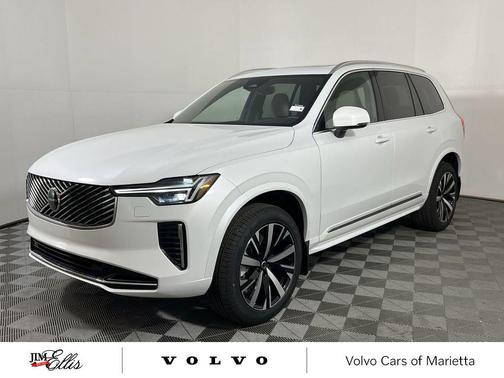 2026 Volvo XC90 B5 Core