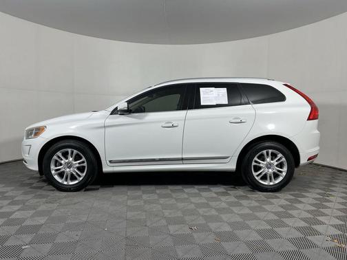 2016 Volvo XC60 T5 Drive-E Premier