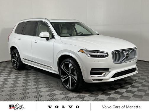 2024 Volvo XC90 B6 Ultimate Bright Theme 7-Seater