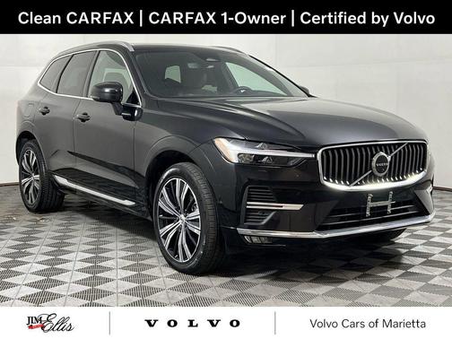 2023 Volvo XC60 B5 Plus Bright Theme