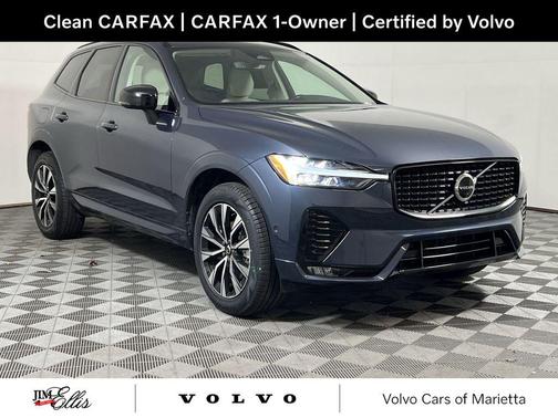 2023 Volvo XC60 B5 Plus Dark Theme