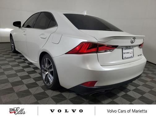 Eminent White Pearl 2018 Lexus IS 300 Base