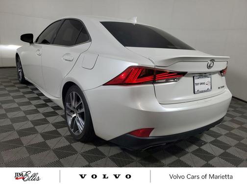 Eminent White Pearl 2018 Lexus IS 300 Base