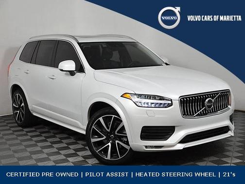 2021 Volvo XC90 T6 Momentum