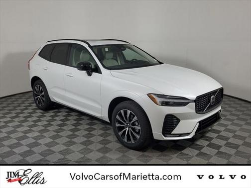2025 Volvo XC60 B5 Core