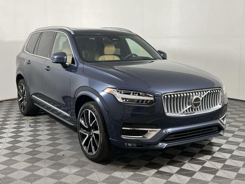 2024 Volvo XC90 B6 Ultimate Bright Theme 7-Seater
