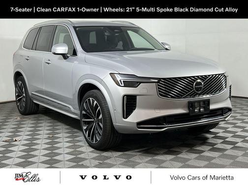 2025 Volvo XC90 B6 Plus 7-Seater