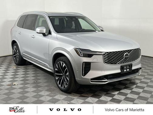 2025 Volvo XC90 B6 Plus 7-Seater