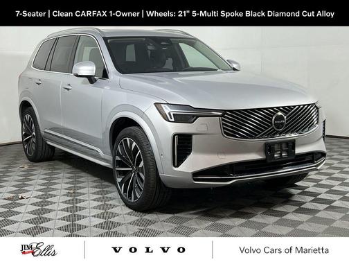 2025 Volvo XC90 B6 Plus 7-Seater