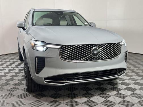 2026 Volvo XC90 B6 Ultra 7-Seater