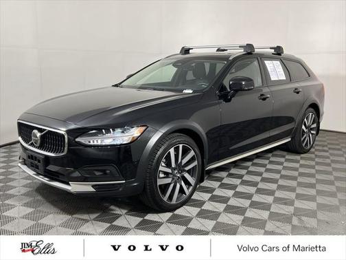 2023 Volvo V90 Cross Country B6 Ultimate