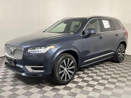 2024 Volvo XC90 B6 Plus Bright Theme 7-Seater