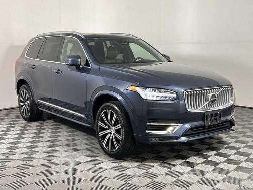 2024 Volvo XC90 B6 Plus Bright Theme 7-Seater
