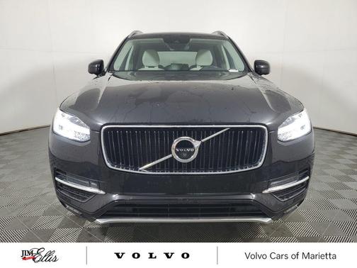 Onyx Black Metallic 2017 Volvo XC90 T5 Momentum